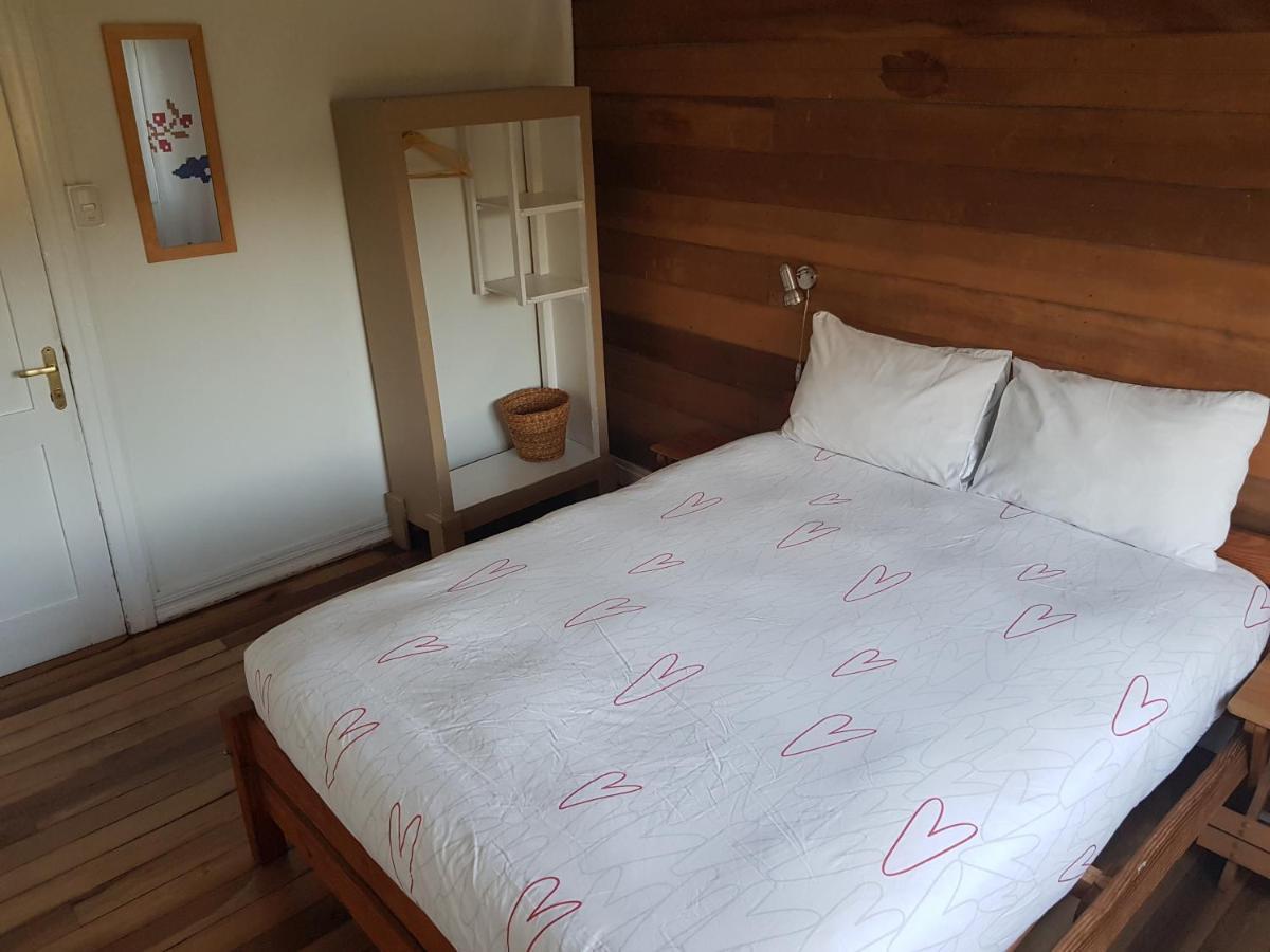Hostal Compass Del Sur Puerto Varas Bagian luar foto